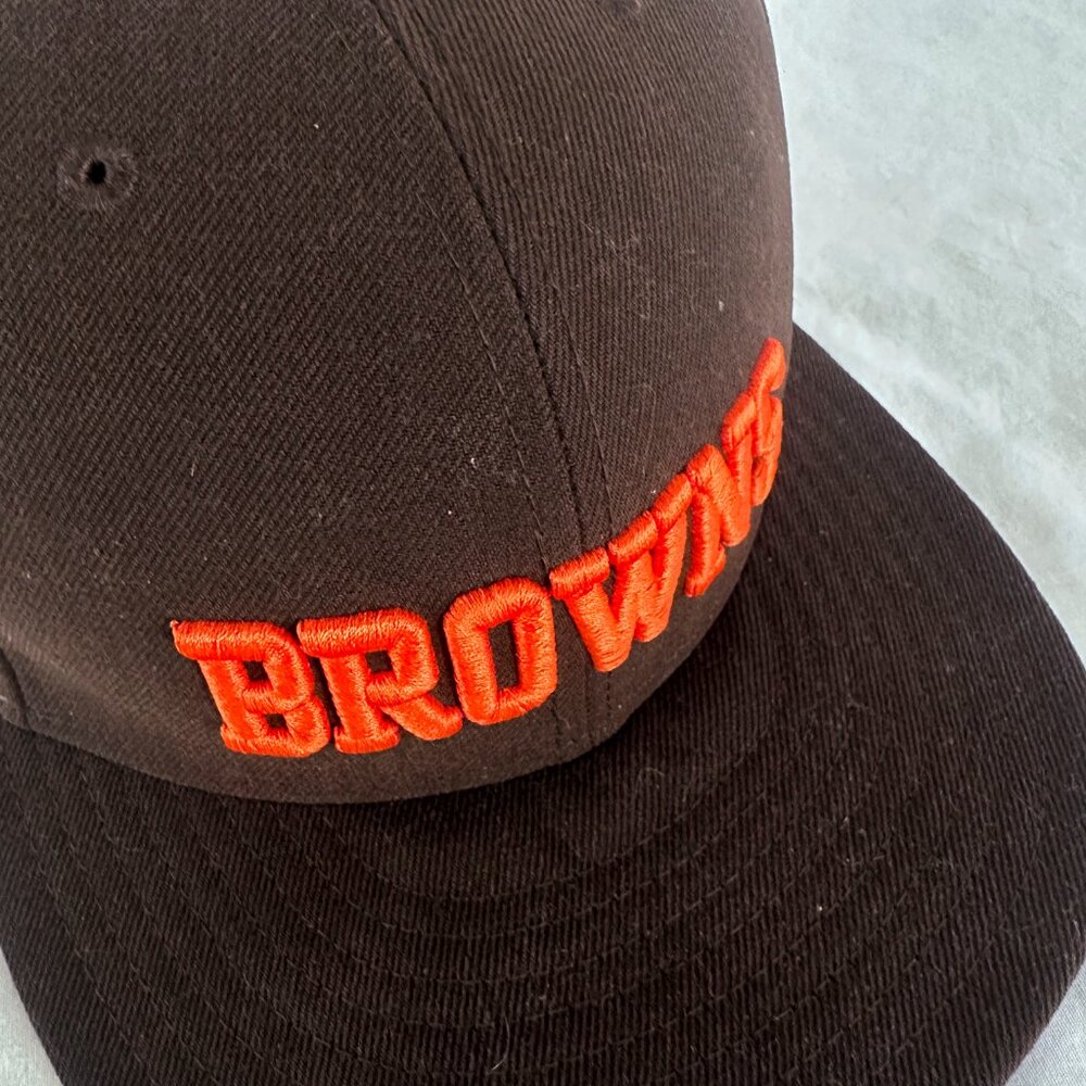 Cleveland Browns Hat - Size 7 1/4 - Picture 7 of 13